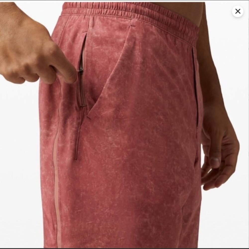 Lululemon Pace Breaker Short Linerless 9"